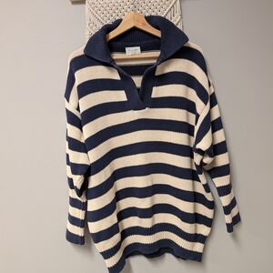 Vintage Benetton Navy and Cream V-Neck Sweater Made In Italy 100% Cotton Polo L